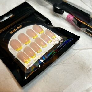 30 Piece Nail Art Set